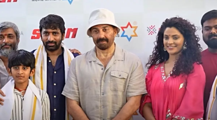 साउथ के डायरेक्टर के साथ सनी देओल की नई फिल्म का हुआ आगाज साउथ के डायरेक्टर के साथ सनी देओल की नई फिल्म का हुआ आगाज