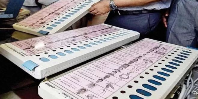 आठ लोकसभा सीटों के 92 पोलिंग बूथों पर होगी EVM की जांच