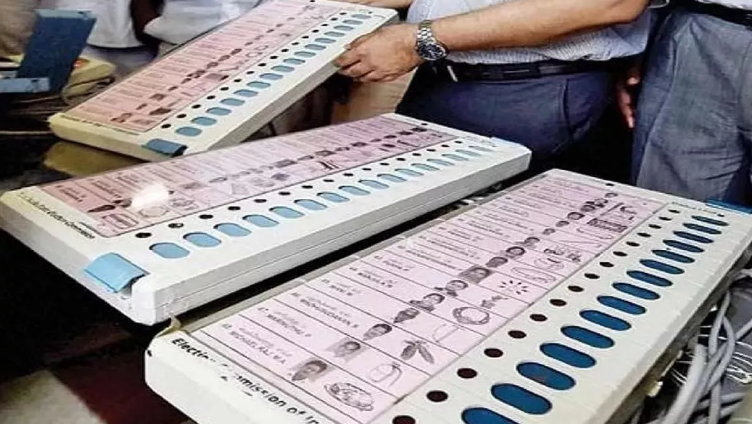 आठ लोकसभा सीटों के 92 पोलिंग बूथों पर होगी EVM की जांच आठ लोकसभा सीटों के 92 पोलिंग बूथों पर होगी EVM की जांच